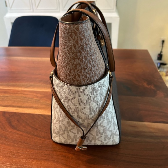 Michael Kors Brown and Beige Women's Bag - Picture 2 of 7